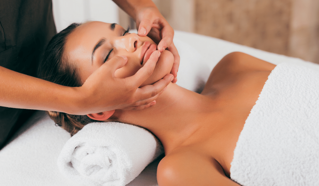 Why You Should Get a Face Massage