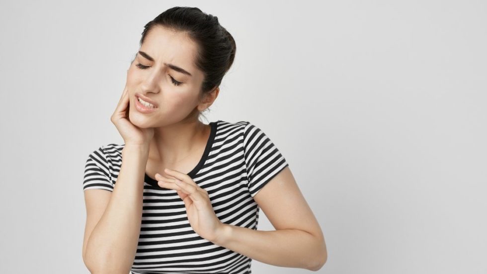 How to Treat Jaw Pain Moyer Total Wellness