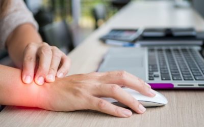 Wrist Pain: What It Could Be and How to Treat It
