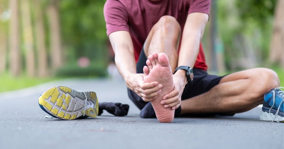 Exercise Options in Plantar Fascia Pain - to stretch or strengthen? — Total  Physiotherapy