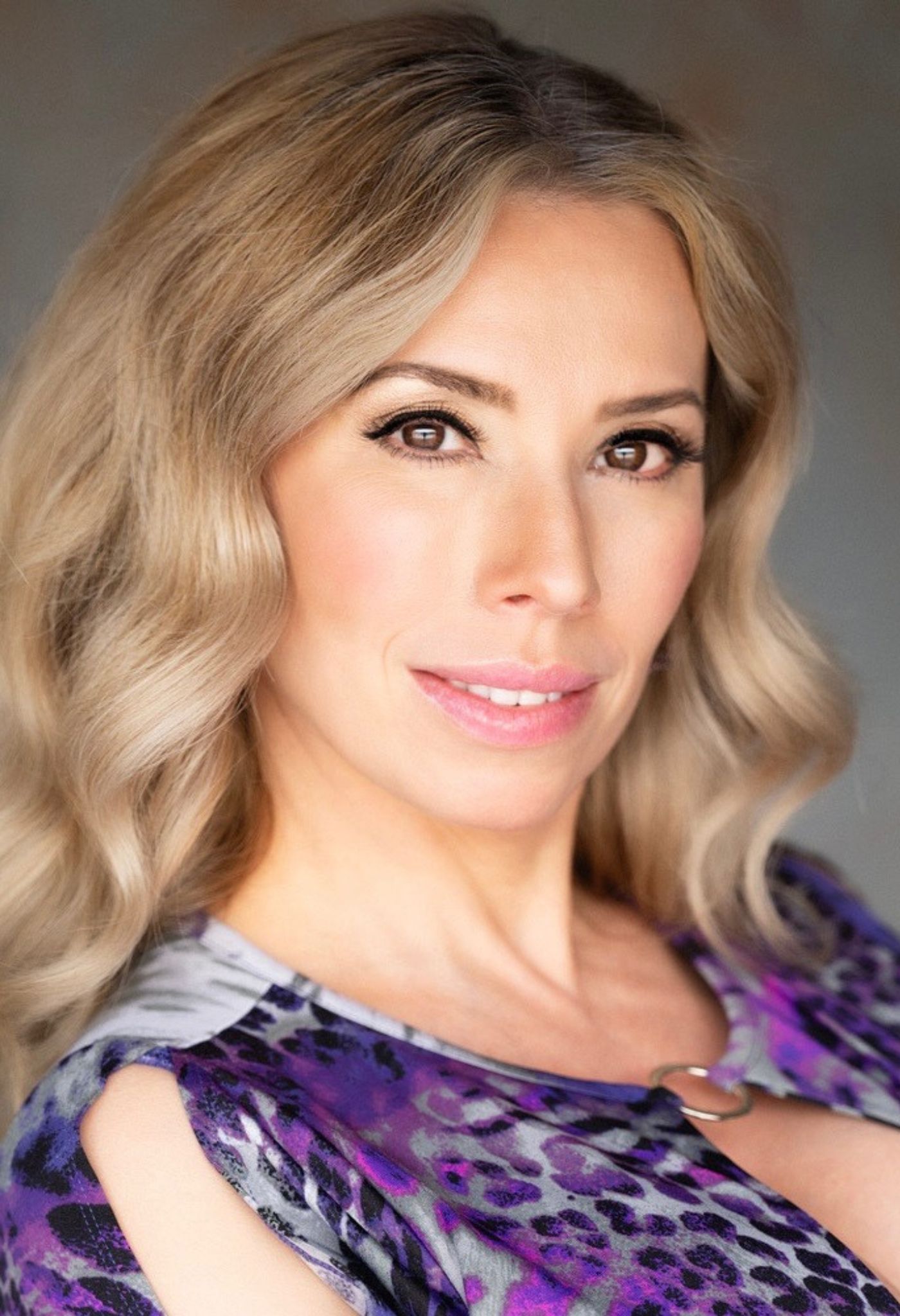 Raya Nader, Licensed Massage Therapist